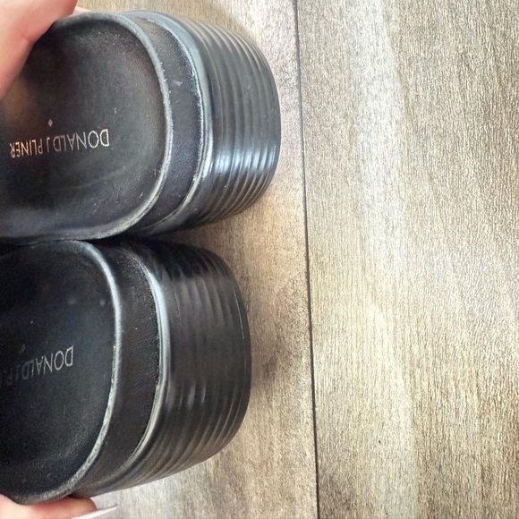 Donald Pliner Women's Fifi Flatform Thong Sandals metallic size 8.5 - Picture 4 of 6